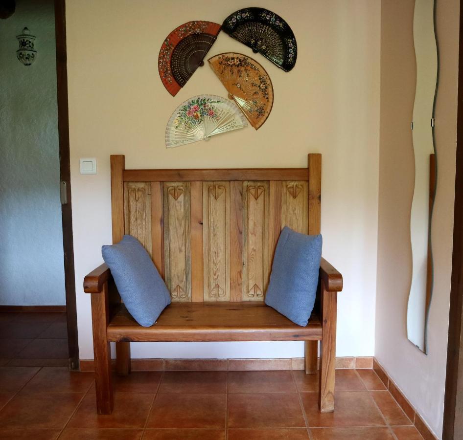 B&B Casa Rural Mas De Las Tapias วาลเดร์โรเบรส ภายนอก รูปภาพ